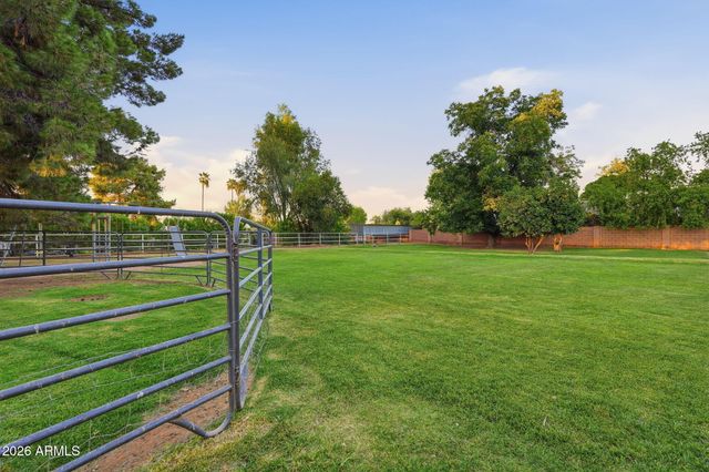 646 E LEAH Lane, Gilbert, AZ 85234