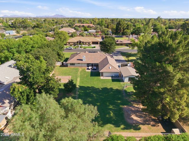 646 E LEAH Lane, Gilbert, AZ 85234