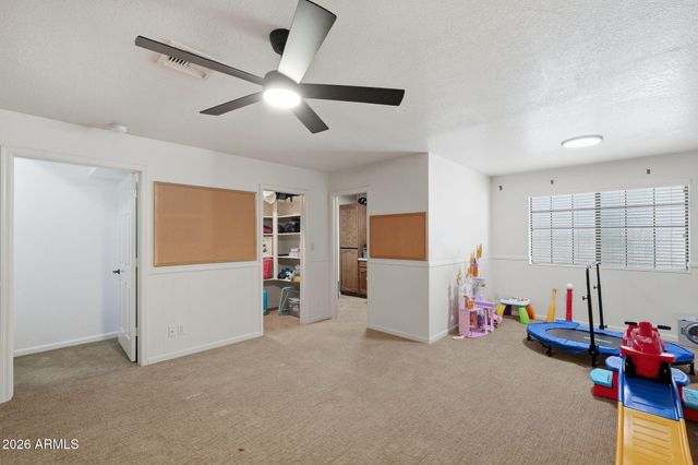 646 E LEAH Lane, Gilbert, AZ 85234