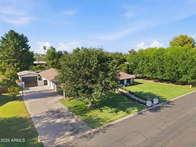 646 E LEAH Lane, Gilbert, AZ 85234