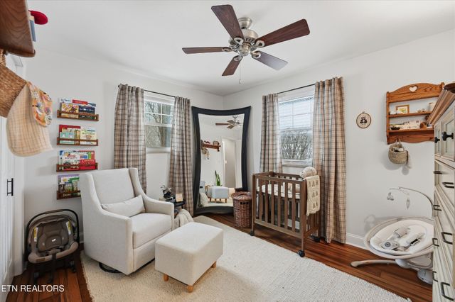 5127 Rebecca Lane, Knoxville, TN 37920