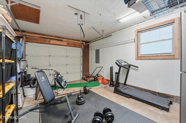 5127 Rebecca Lane, Knoxville, TN 37920