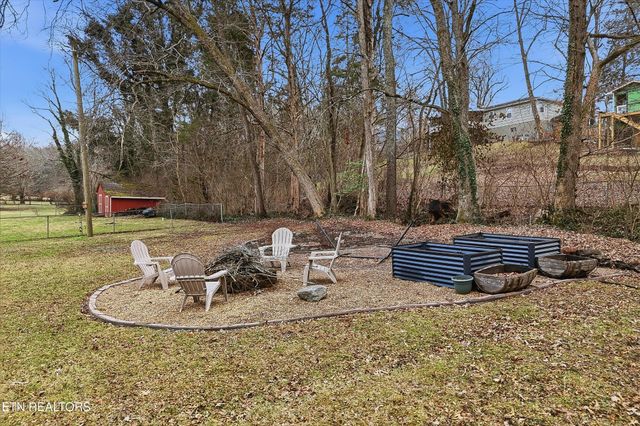 5127 Rebecca Lane, Knoxville, TN 37920