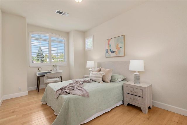 19512 Howard Court, Cupertino, CA 95014