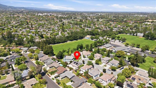 19512 Howard Court, Cupertino, CA 95014