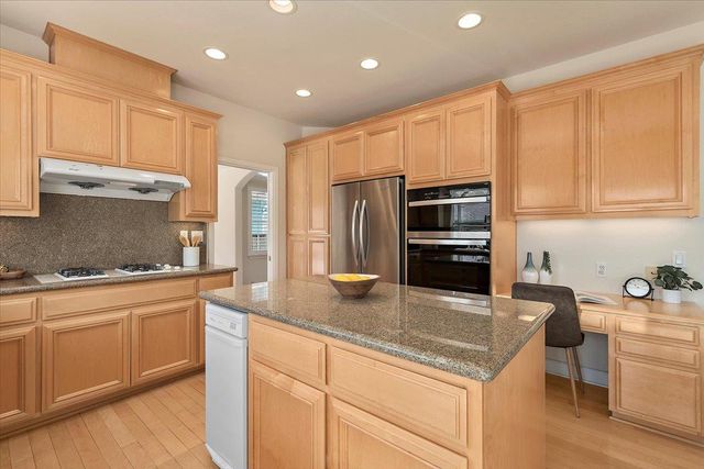 19512 Howard Court, Cupertino, CA 95014