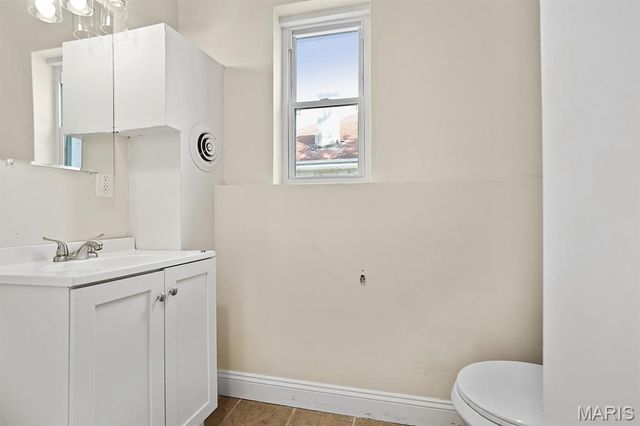 5946 Julian Avenue, St Louis, MO 63112