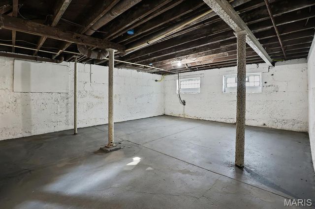5946 Julian Avenue, St Louis, MO 63112