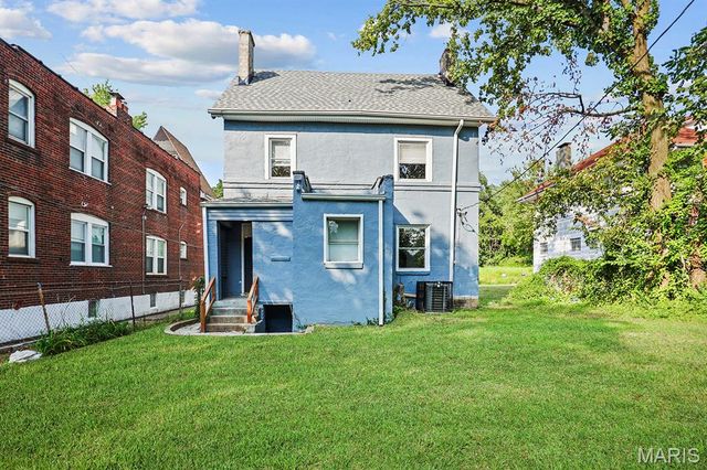 5946 Julian Avenue, St Louis, MO 63112