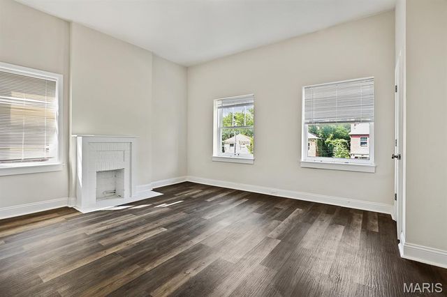 5946 Julian Avenue, St Louis, MO 63112