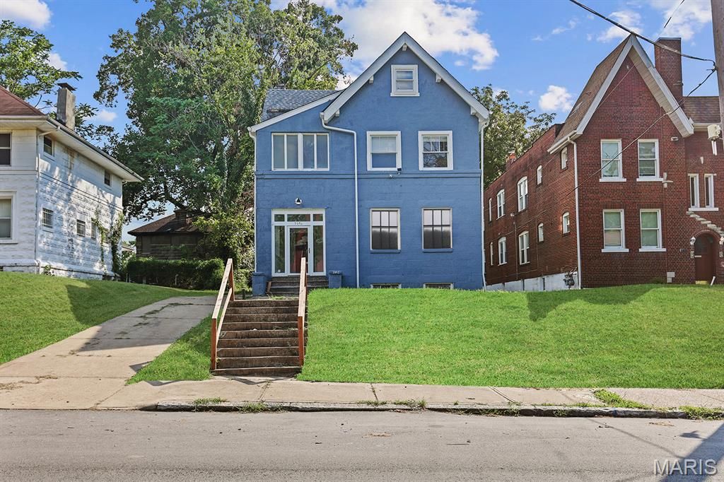 5946 Julian Avenue, St Louis, MO 63112