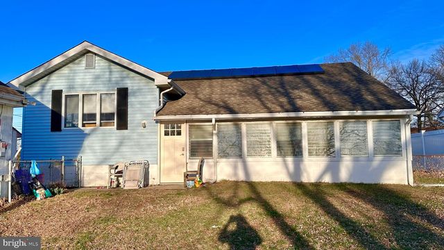 204 CUMBERLAND AVE, Magnolia, NJ 08049