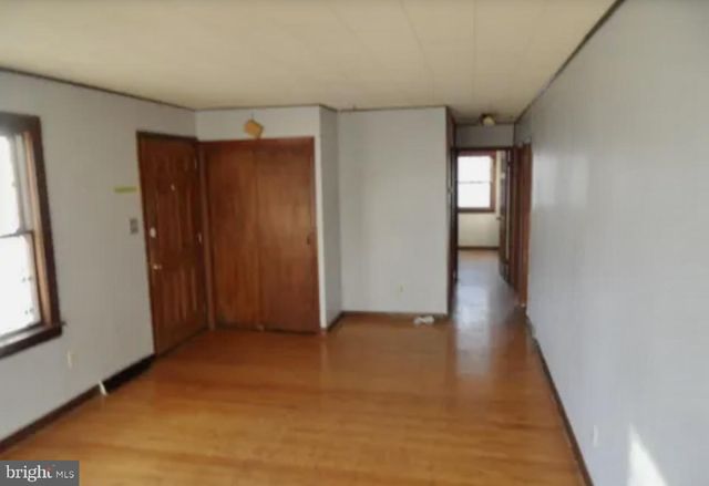 204 CUMBERLAND AVE, Magnolia, NJ 08049