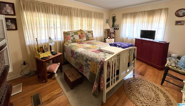 200 FULTON ROAD, Columbiana, AL 35051