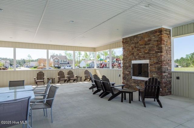 635 Avington Lane NE, Leland, NC 28451