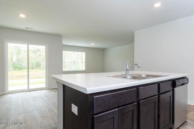 635 Avington Lane NE, Leland, NC 28451