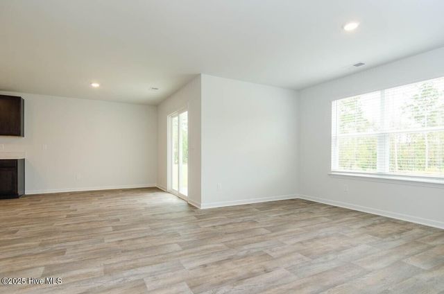 635 Avington Lane NE, Leland, NC 28451