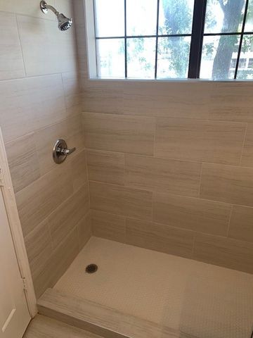 5757 E UNIVERSITY Boulevard 27 Y, Dallas, TX 75206