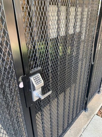 5757 E UNIVERSITY Boulevard 27 Y, Dallas, TX 75206