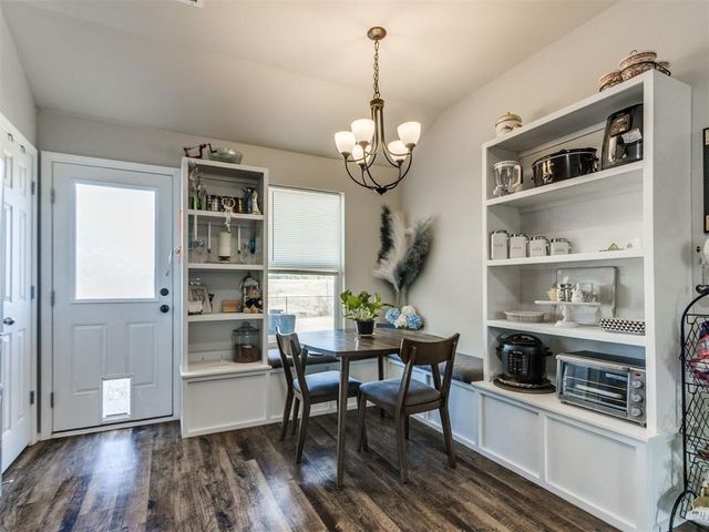 1325 Peridot Lane, Noble, OK 73068