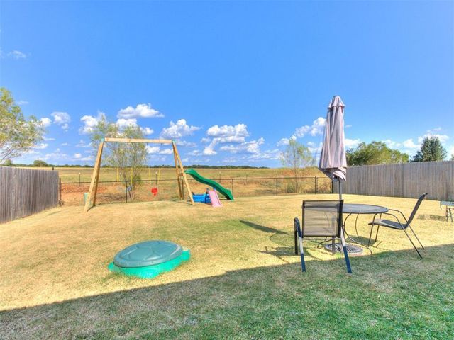 1325 Peridot Lane, Noble, OK 73068
