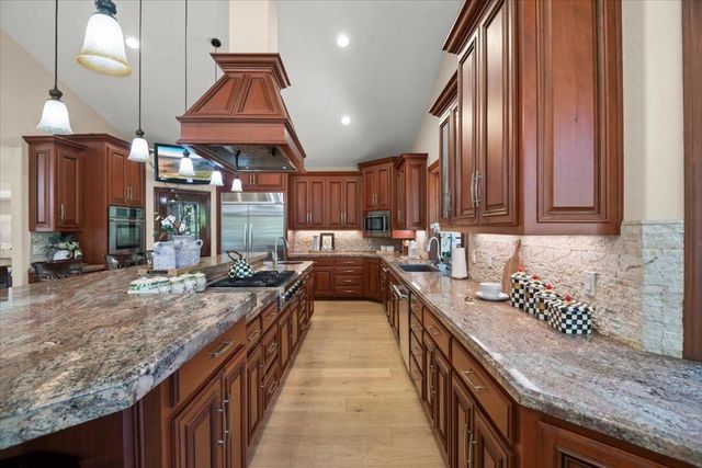 14300 Maclay Court, Saratoga, CA 95070