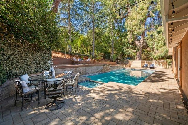 14300 Maclay Court, Saratoga, CA 95070