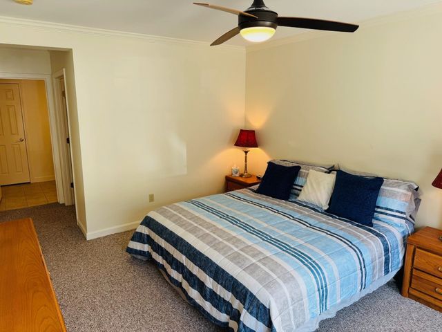 3 Abbey Ln Unit 7, Meredith, NH 03253