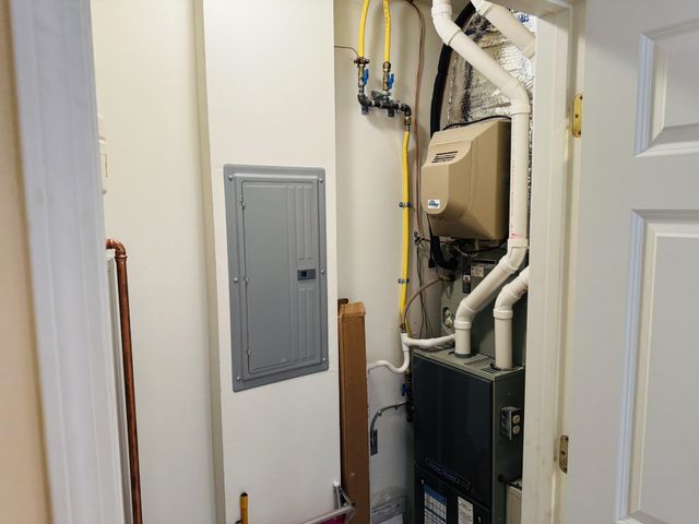 3 Abbey Ln Unit 7, Meredith, NH 03253