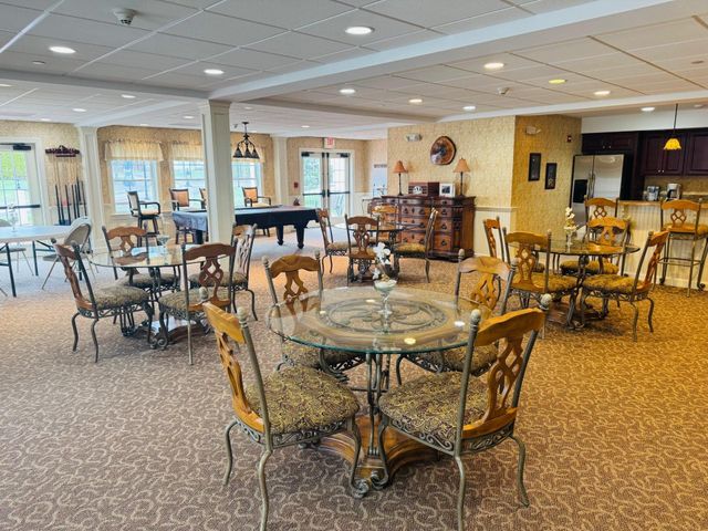 3 Abbey Ln Unit 7, Meredith, NH 03253