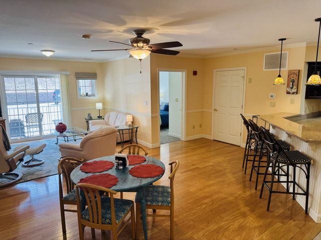 3 Abbey Ln Unit 7, Meredith, NH 03253