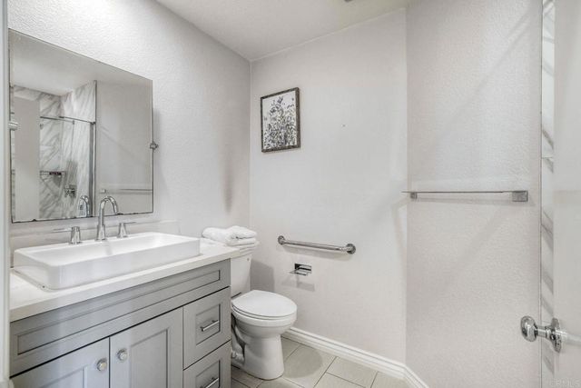 6809 11 Corintia Street, Carlsbad, CA 92009