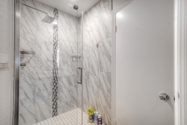 6809 11 Corintia Street, Carlsbad, CA 92009