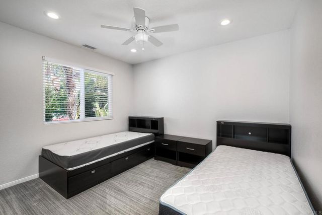 6809 11 Corintia Street, Carlsbad, CA 92009