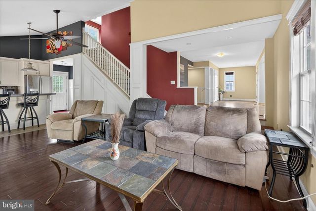 280 OLIVE ST, Warminster, PA 18974