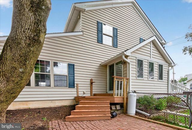 280 OLIVE ST, Warminster, PA 18974
