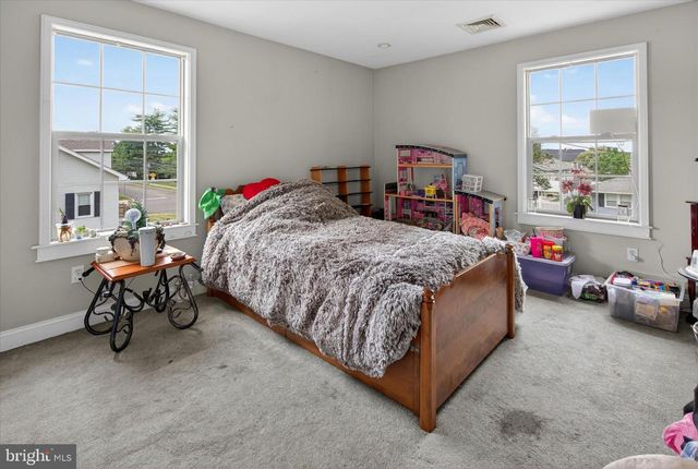 280 OLIVE ST, Warminster, PA 18974