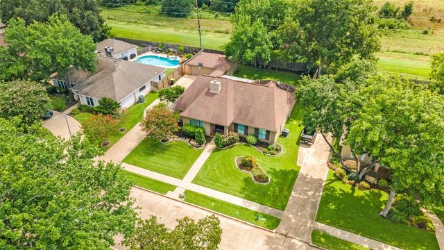 1207 Bittersweet Drive, Richmond, TX 77406