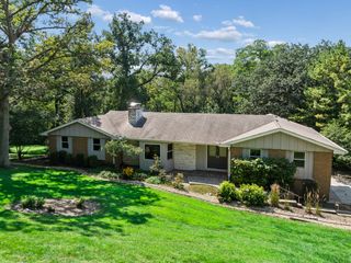1113 Crane Drive, Sleepy Hollow, IL 60118