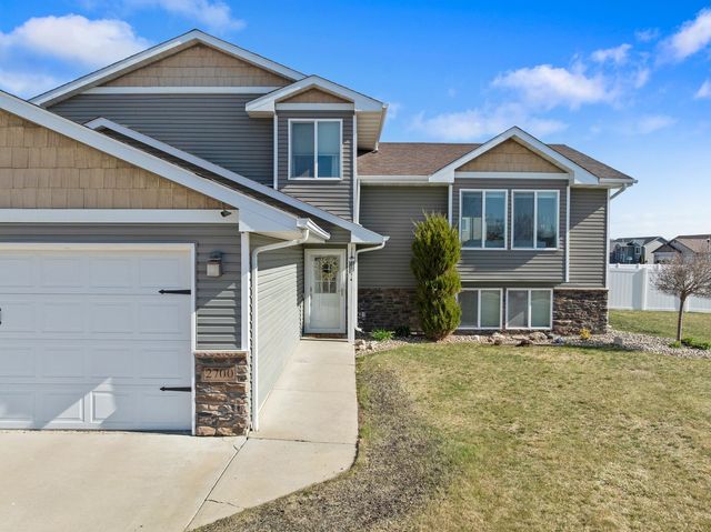 2700 Heritage Ct, Minot, ND 58703