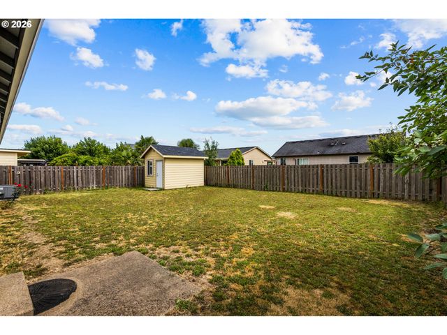 3090 REED Ave, Woodburn, OR 97071