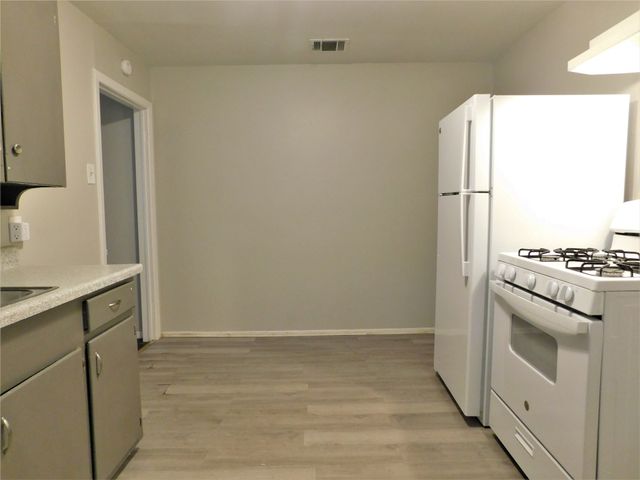 2212 Denison Street, Denton, TX 76201