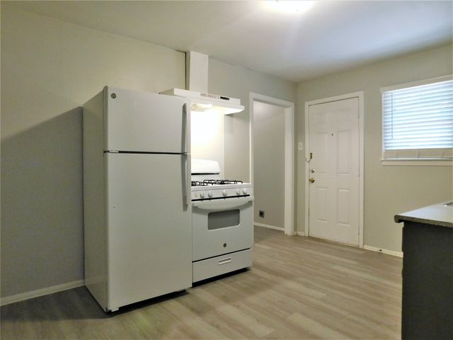 2212 Denison Street, Denton, TX 76201