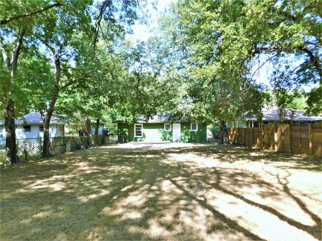 2212 Denison Street, Denton, TX 76201