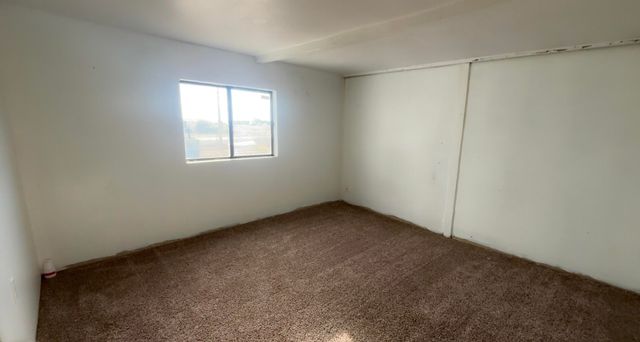 2 Hawaii Court, Moriarty, NM 87035