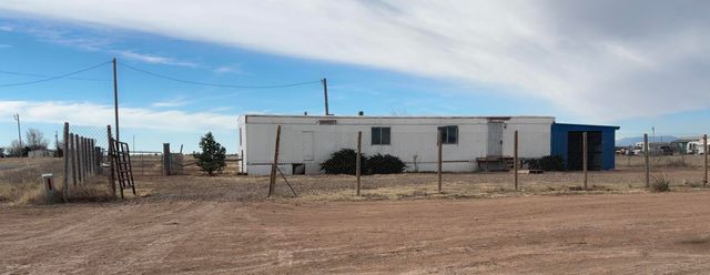 2 Hawaii Court, Moriarty, NM 87035