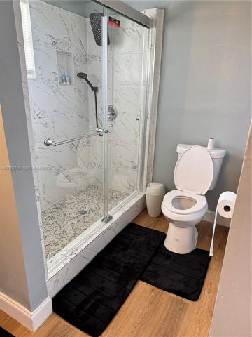 414 N 60th Way 2, Hollywood, FL 33024