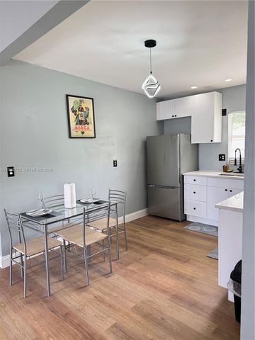 414 N 60th Way 2, Hollywood, FL 33024