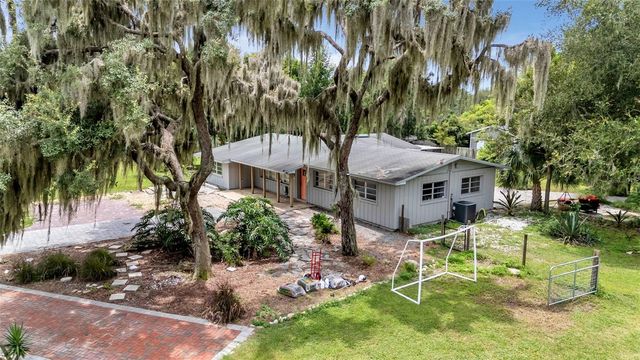 7011 DAVIN STREET, Lakeland, FL 33813