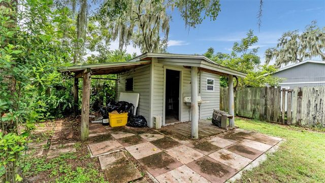 7011 DAVIN STREET, Lakeland, FL 33813
